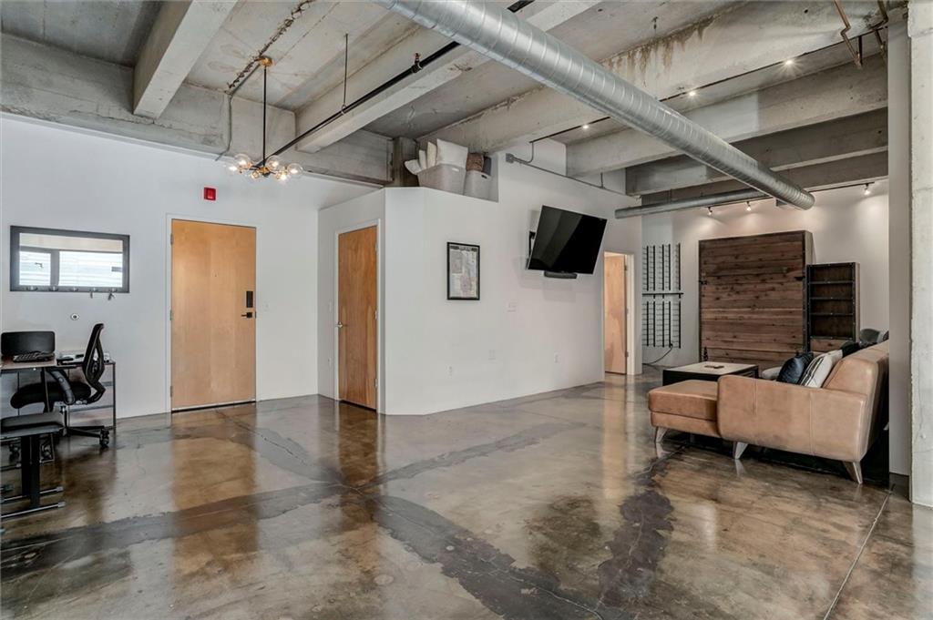 360 West Pershing Road, Unit 230 Kansas City, MO 64108 - Photo 6 of 33