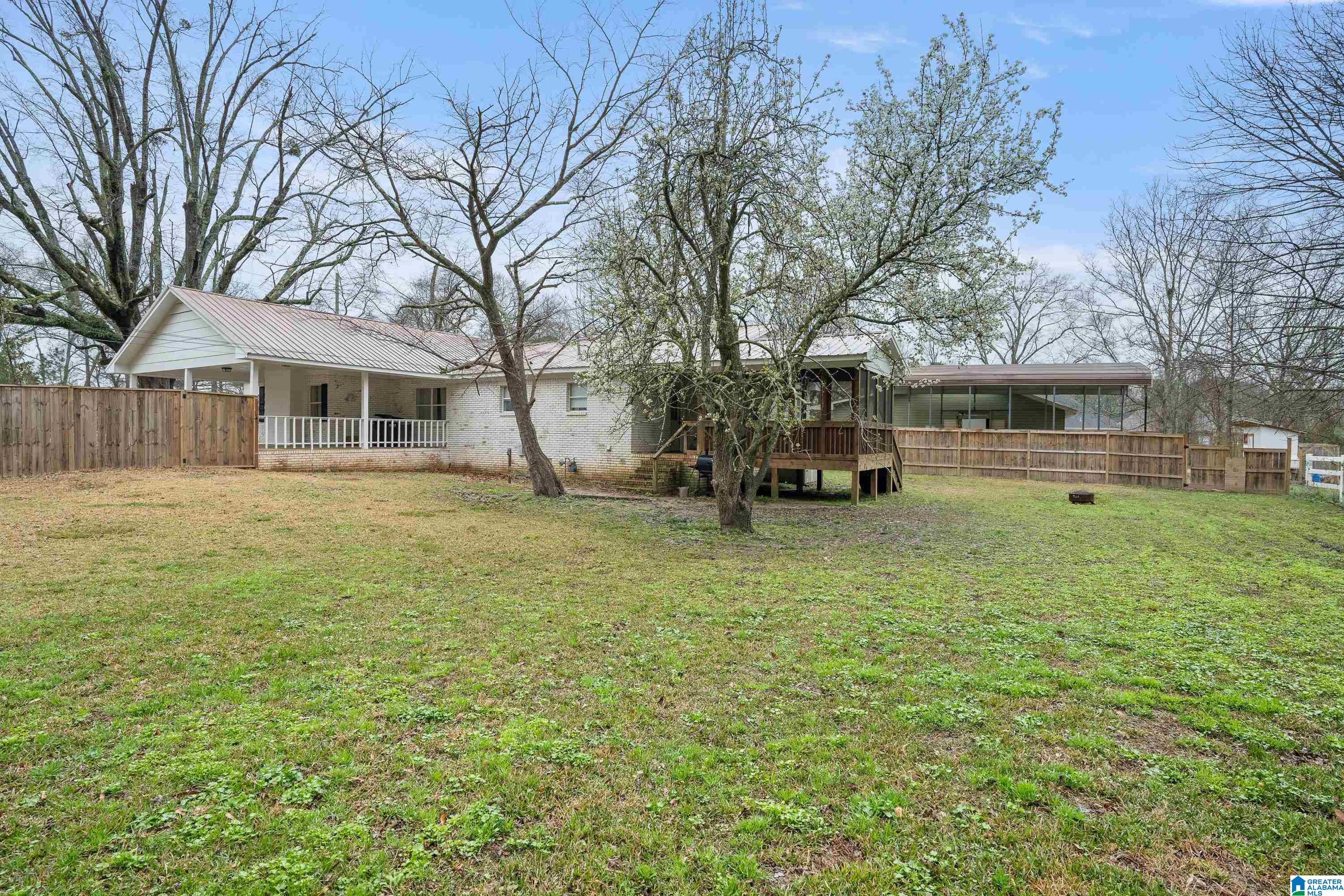 2038 Eastern Valley Road Bessemer, AL 35022 - Photo 28 of 33