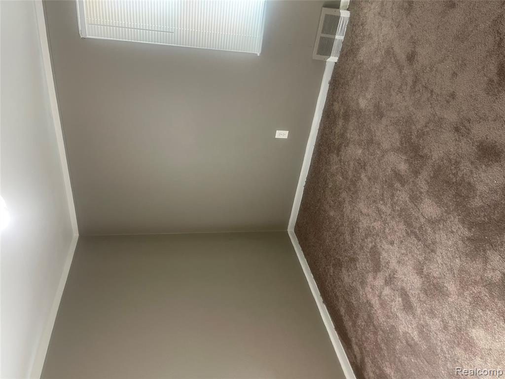 1432 Corona Street Inkster, MI 48141 - Photo 8 of 10