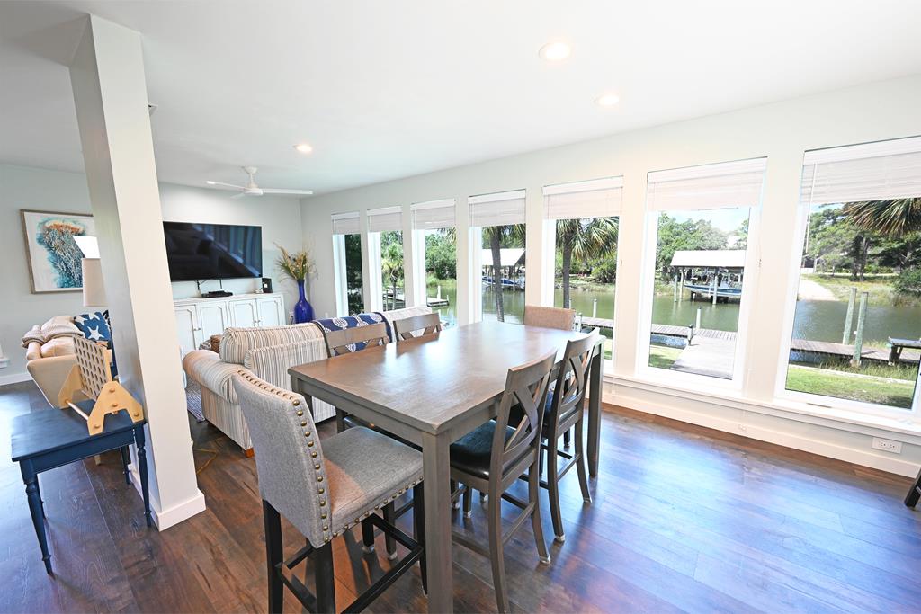 304 Wing Street St. George Island, FL 32328 - Photo 10 of 65