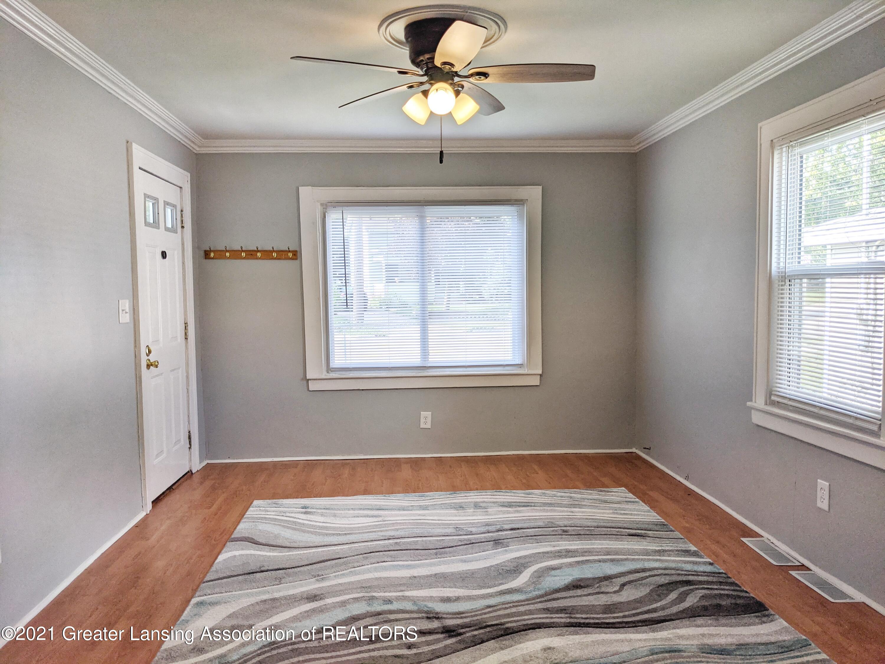 1132 Lake Lansing Road Lansing, MI 48906 - Photo 7 of 29 PXL_20210824_204825104.MP-02