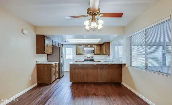 $2,500 | 2014 East Magdalena Drive, Tempe, AZ 85283