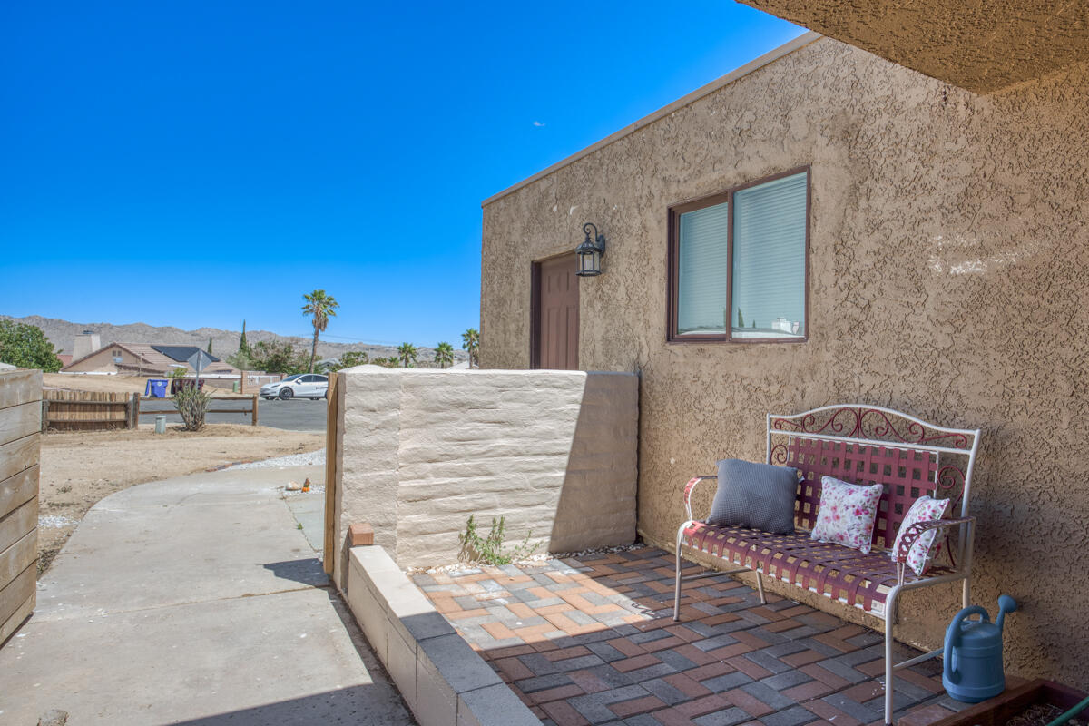 8588 Taft Court Yucca Valley, CA 92284 - Photo 29 of 29 11