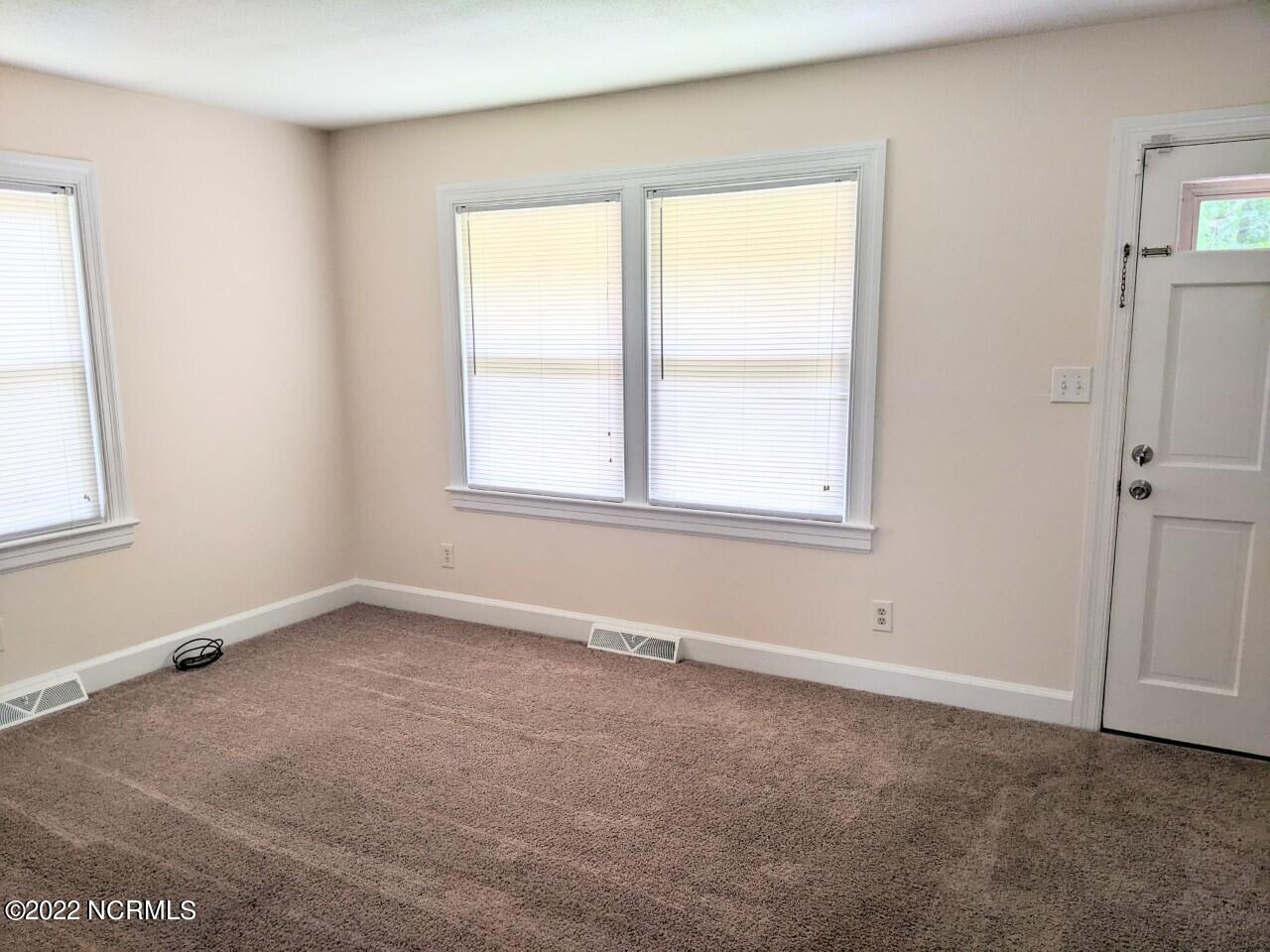 4921 Anthony Road Wilson, NC 27893 - Photo 7 of 14 anthony living