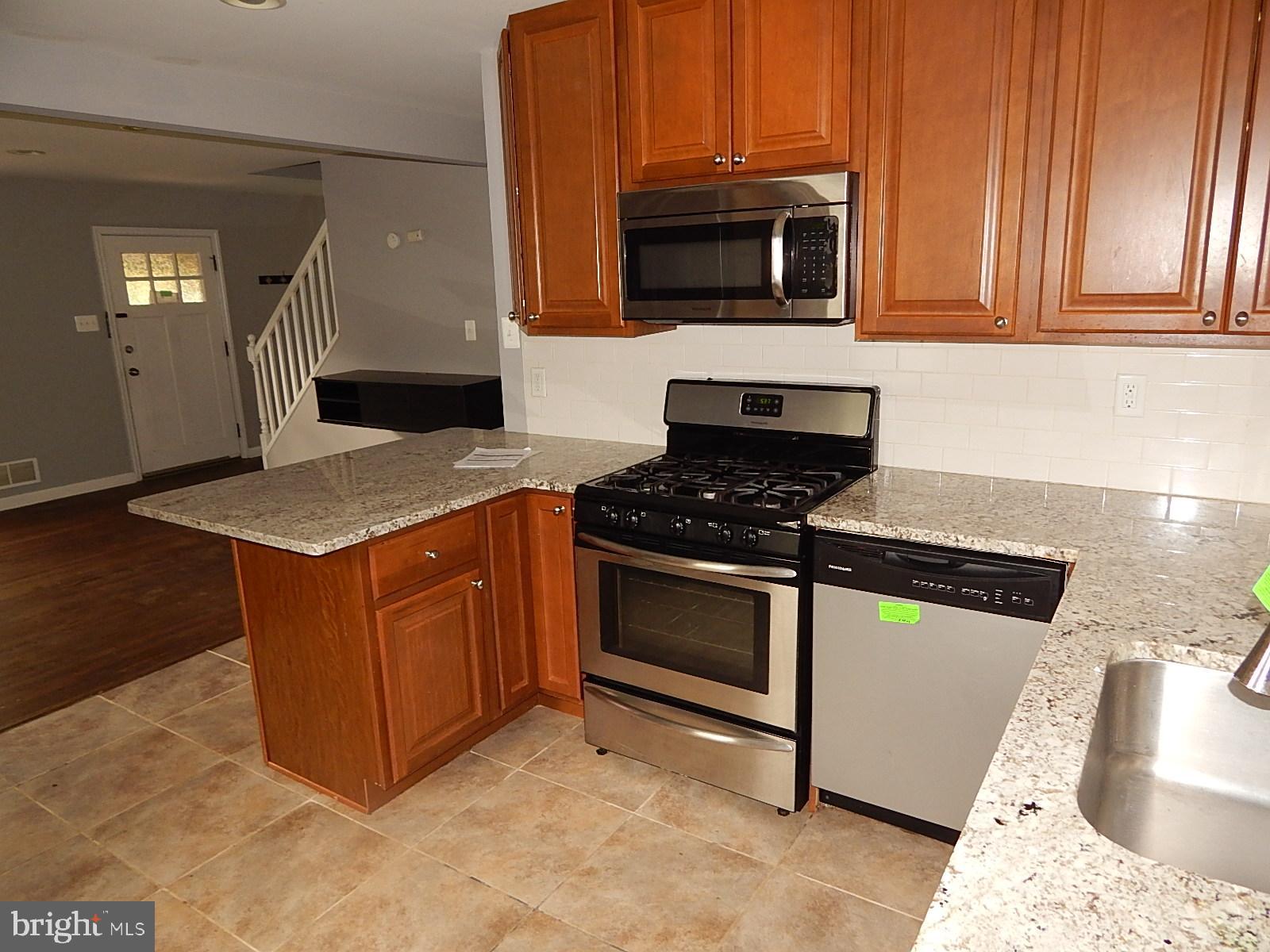 520 Hawthorne Road Linthicum Heights, MD 21090 - Photo 20 of 72