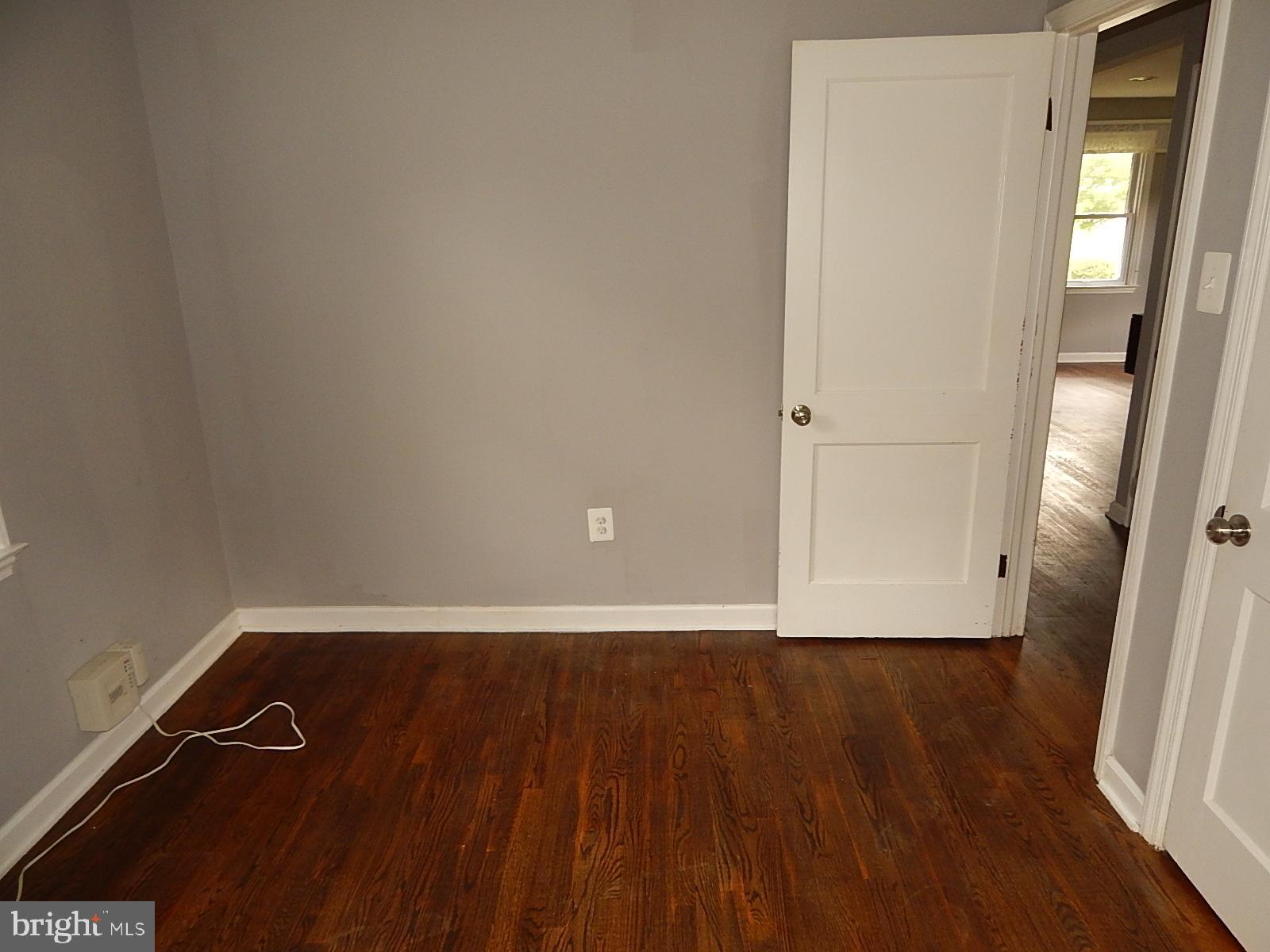 520 Hawthorne Road Linthicum Heights, MD 21090 - Photo 37 of 72