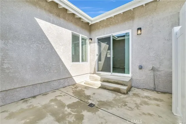 a view of a entryway