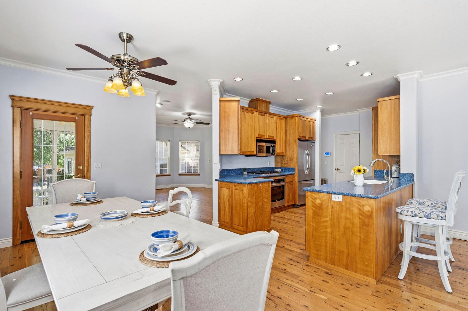 7617 Heather Road Fair Oaks, CA 95628 - Photo 12 of 59