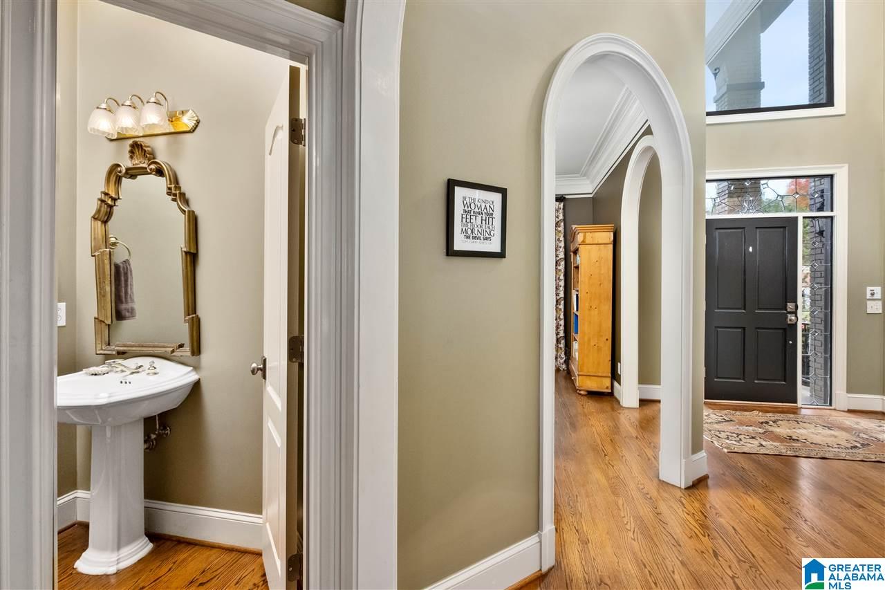 2209 Longleaf Boulevard Birmingham, AL 35243 - Photo 18 of 50