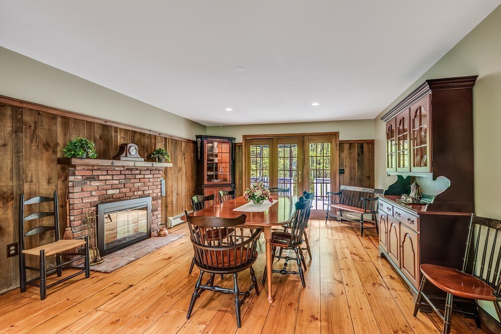 106 Newtown Road Acton, MA 01720 - Photo 5 of 29 Gallery Image 5