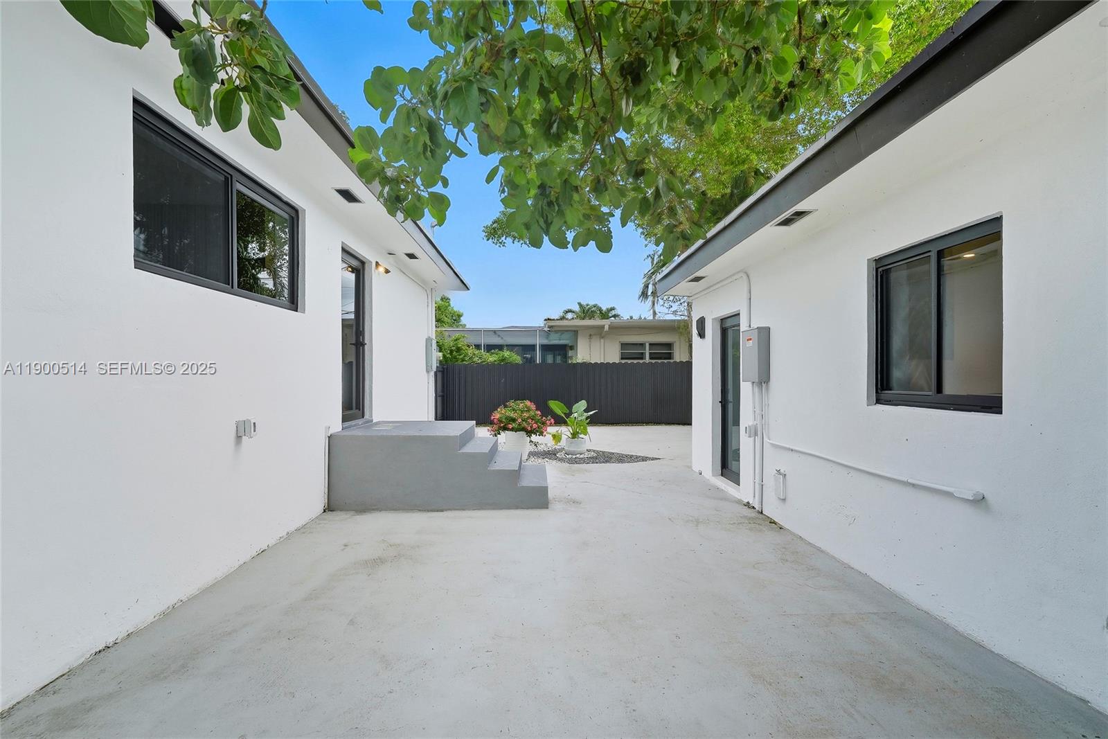 1720 Southwest 12th Street Miami, FL 33135 - Photo 38 of 51