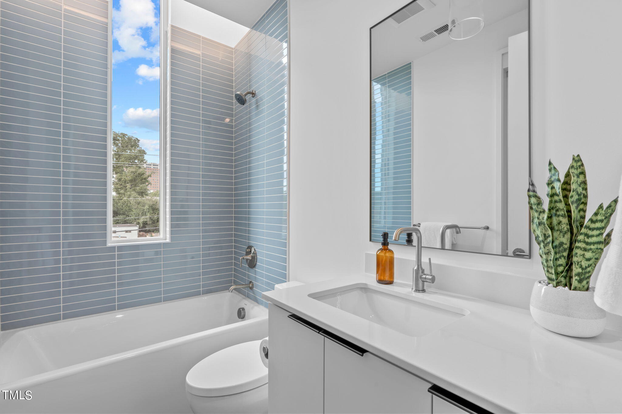 501 South Bloodworth Street, Unit 104 Raleigh, NC 27601 - Photo 22 of 56 IDYLE_21a