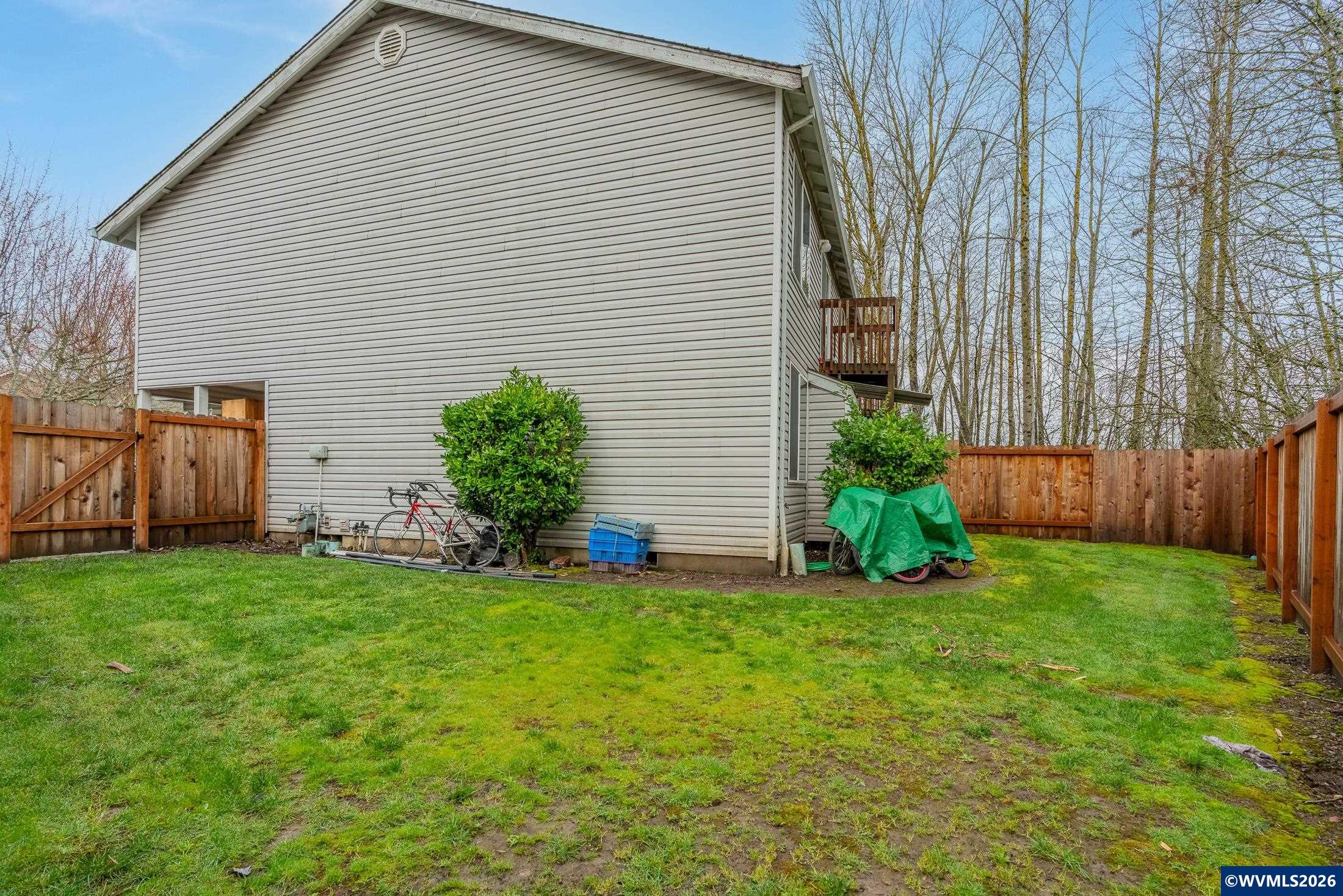 1416 Falcon Loop Independence, OR 97351 - Photo 32 of 47