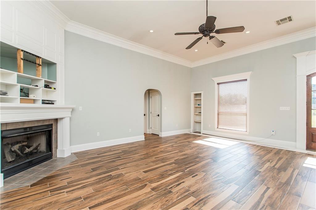 30175 Gill Road Albany, LA 70711 - Photo 4 of 29 Gallery Image 4
