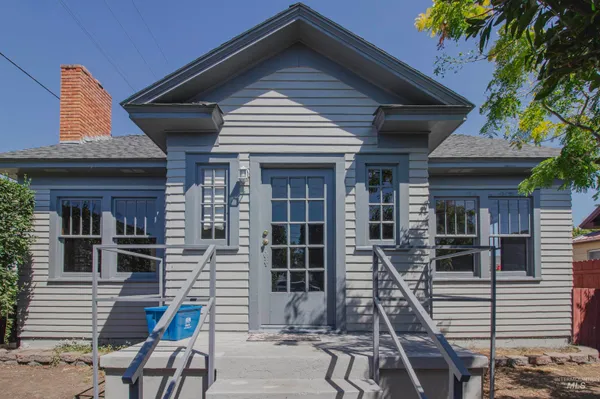 $265,000 | 161 Southeast 5th Avenue, Ontario, OR 97914