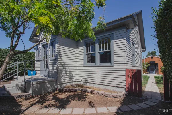 $265,000 | 161 Southeast 5th Avenue, Ontario, OR 97914