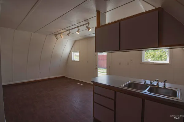 $265,000 | 161 Southeast 5th Avenue, Ontario, OR 97914