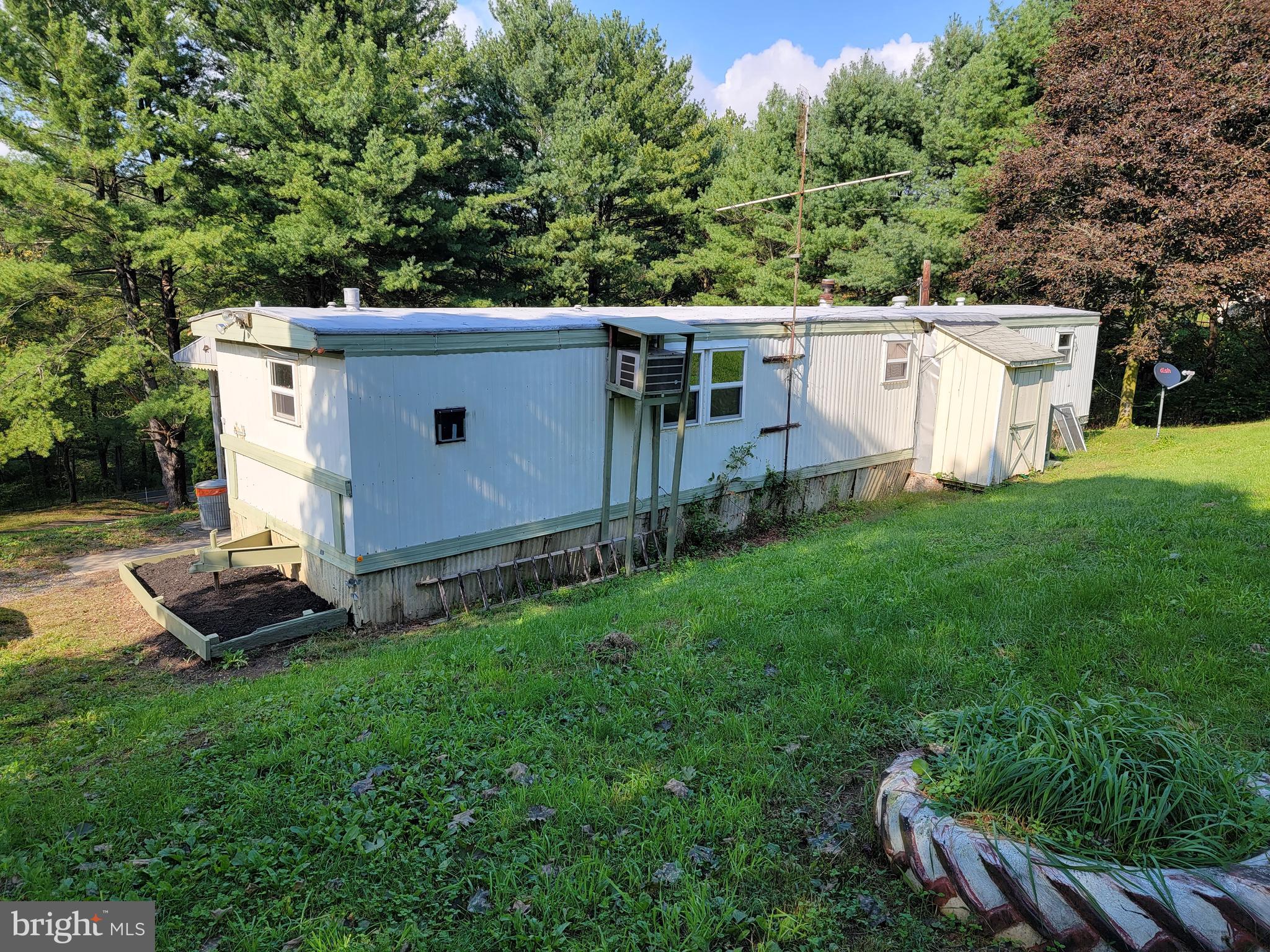 2259 Erly Road Newport, PA 17074 - Photo 2 of 11 Gallery Image 2