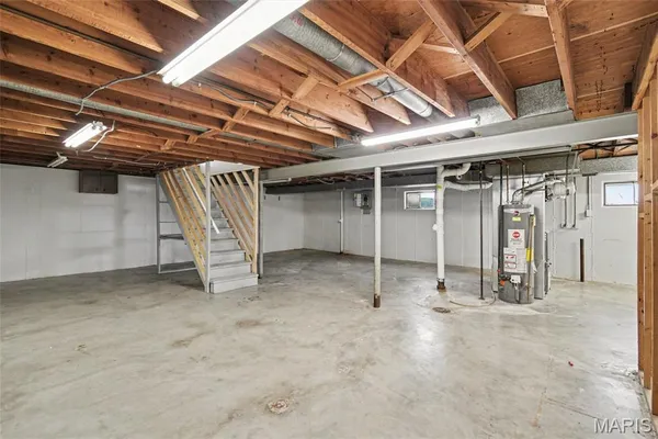 $174,900 | 1475 Nashua Drive, Florissant, MO 63033