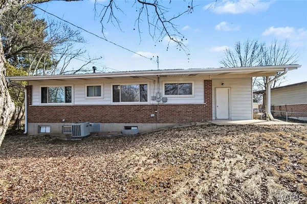 $174,900 | 1475 Nashua Drive, Florissant, MO 63033