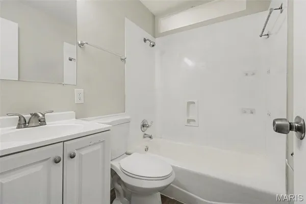 $174,900 | 1475 Nashua Drive, Florissant, MO 63033