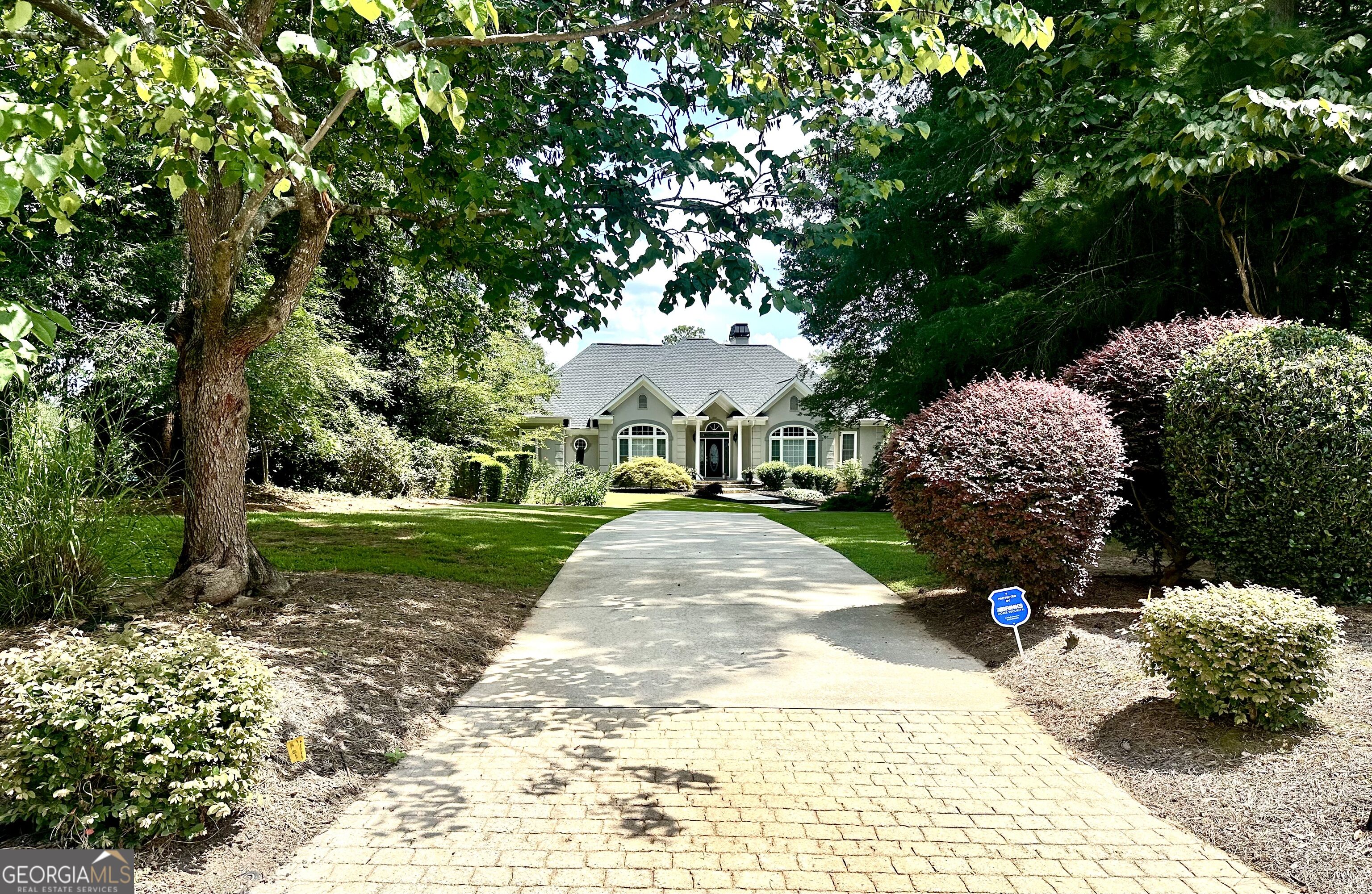 90 Springview Place Newnan, GA 30265 - Photo 2 of 127 Gallery Image 2
