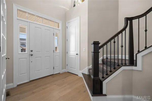$999,900 | 320 Stonewall Drive, Eureka, MO 63025