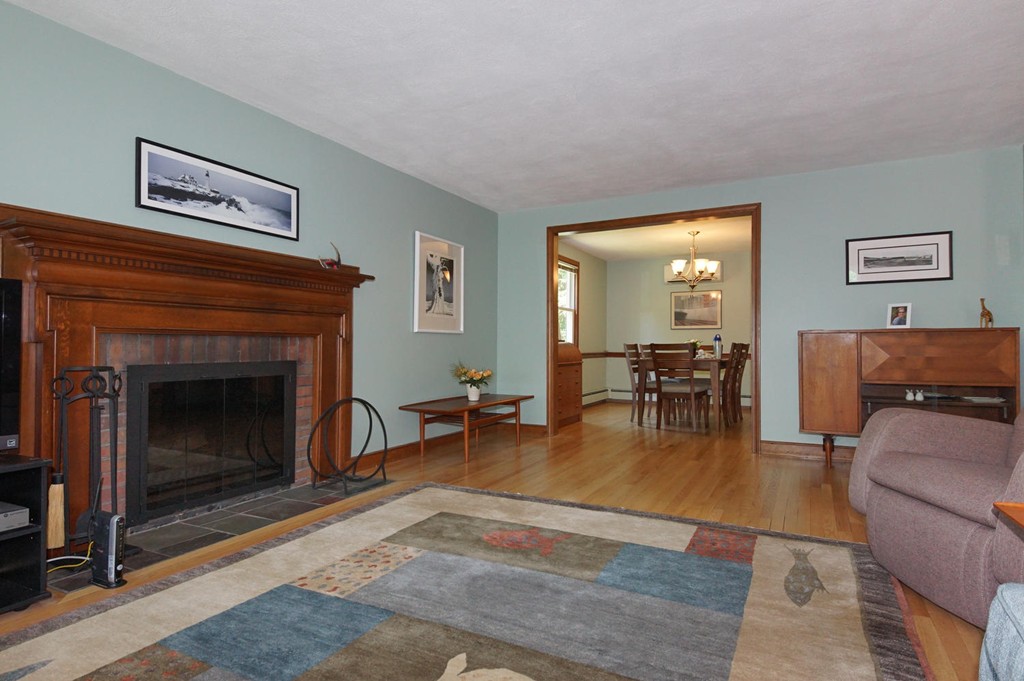 31 Partridge Road Medfield, MA 02052 - Photo 8 of 30 Gallery Image 8