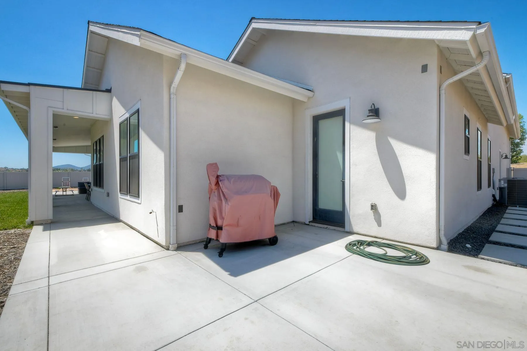 655 Hamilton Lane Escondido, CA 92029 - Photo 30 of 33