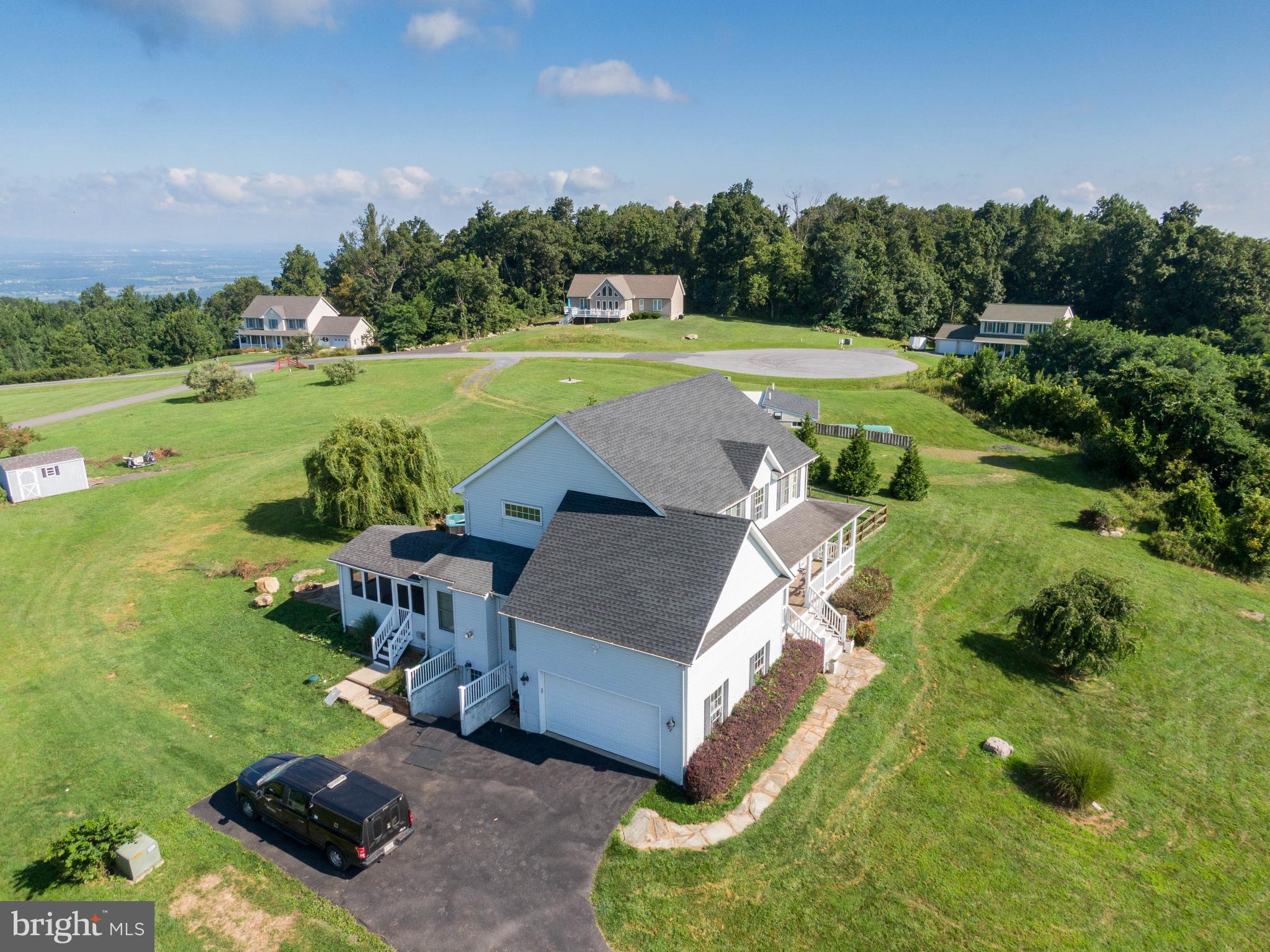 131 Freezeland Loop Road Linden, VA 22642 - Photo 16 of 51