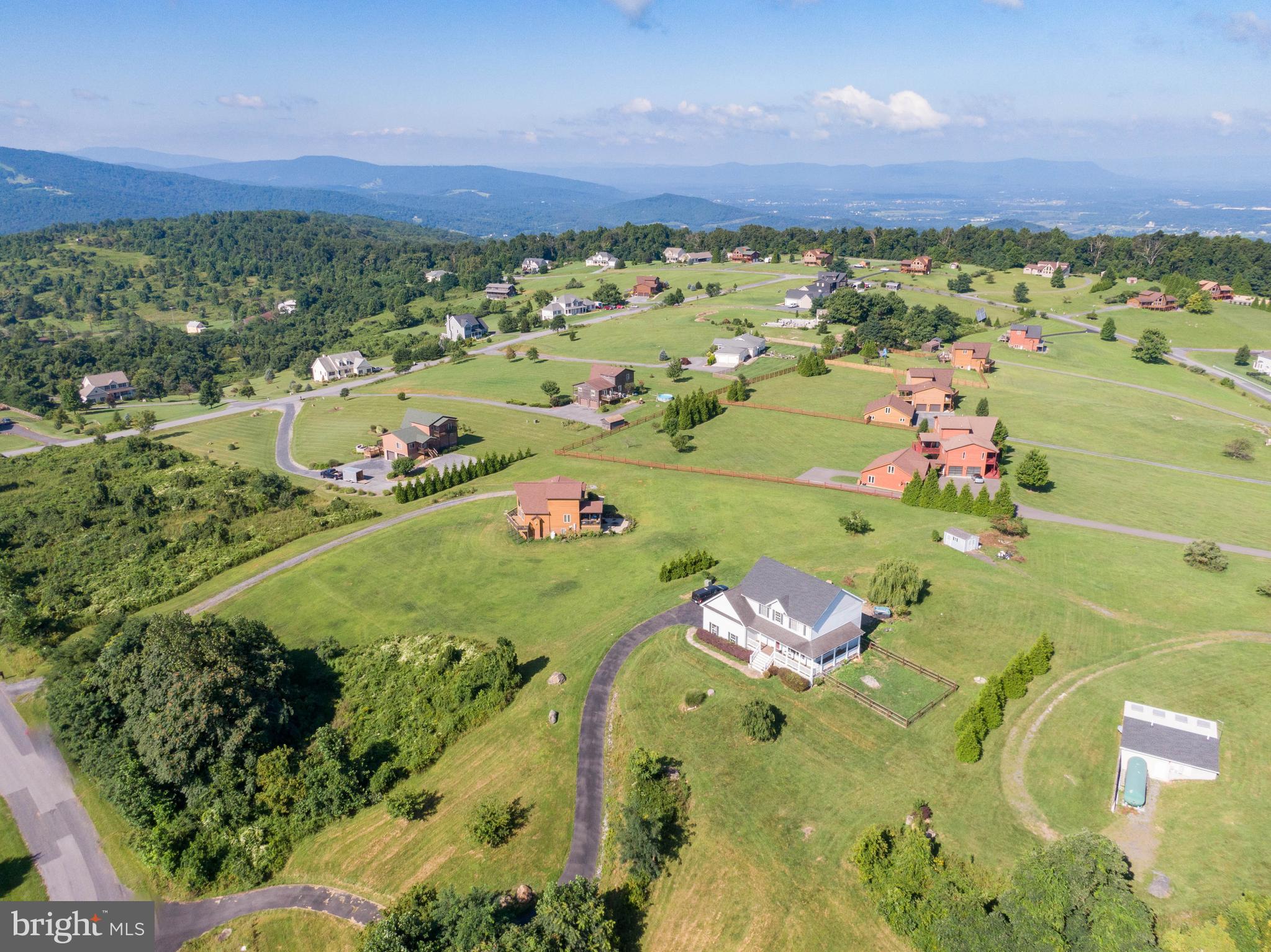 131 Freezeland Loop Road Linden, VA 22642 - Photo 4 of 51