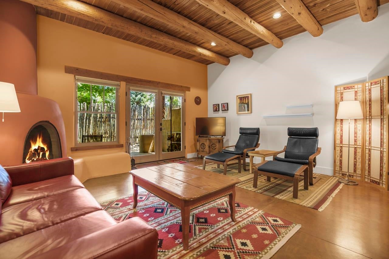 205 Upper Ranchitos Road, Unit 17 Taos, NM 87571 - Photo 11 of 32 Gallery Image 11