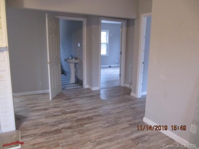 1809 Kings Road Shelby, NC 28150 - Photo 5 of 13 Gallery Image 5