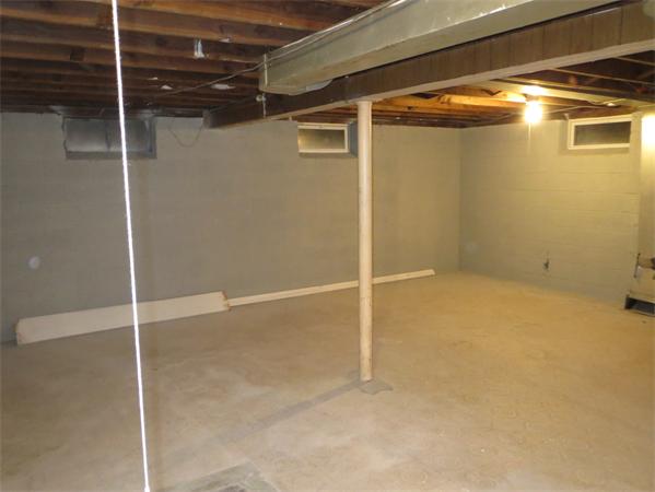 1425 Wilbraham Road Springfield, MA 01119 - Photo 14 of 20
