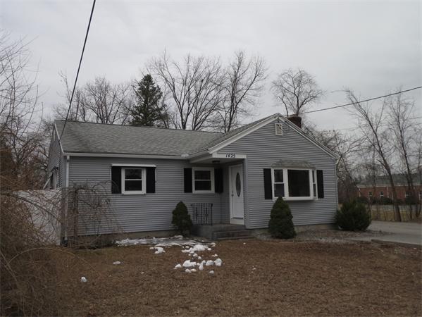 1425 Wilbraham Road Springfield, MA 01119 - Photo 16 of 20