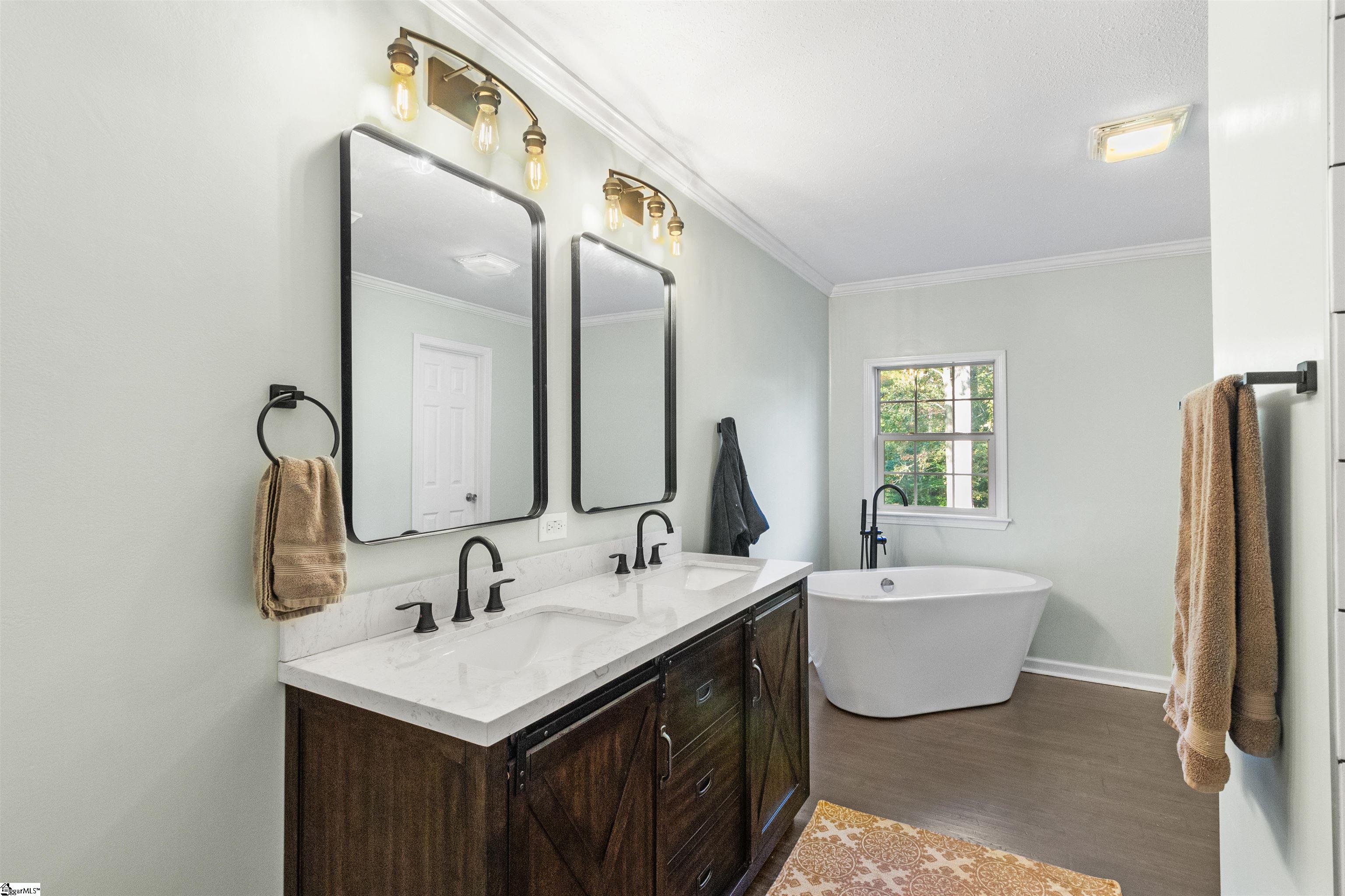 155 Looper Road Easley, SC 29640 - Photo 11 of 28