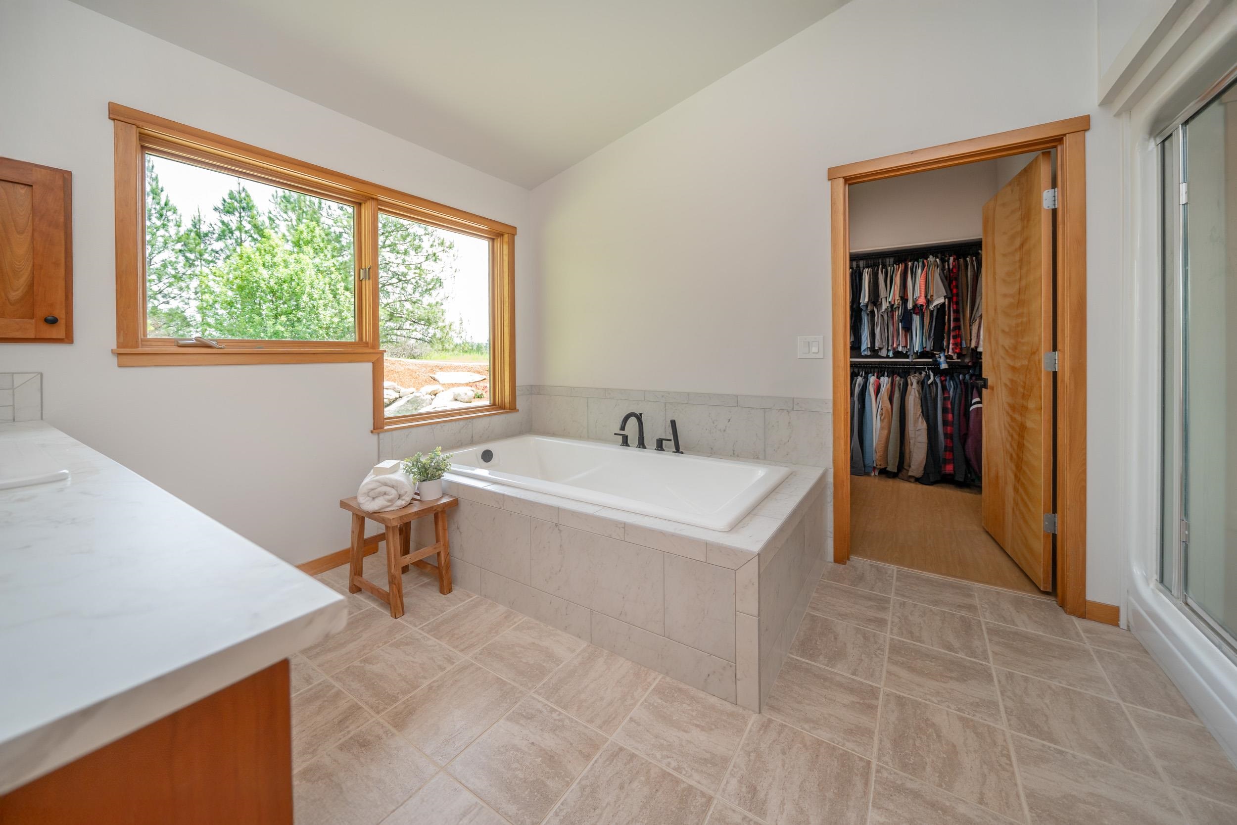 1616 East Whispering Springs Lane Colbert, WA 99005 - Photo 26 of 49