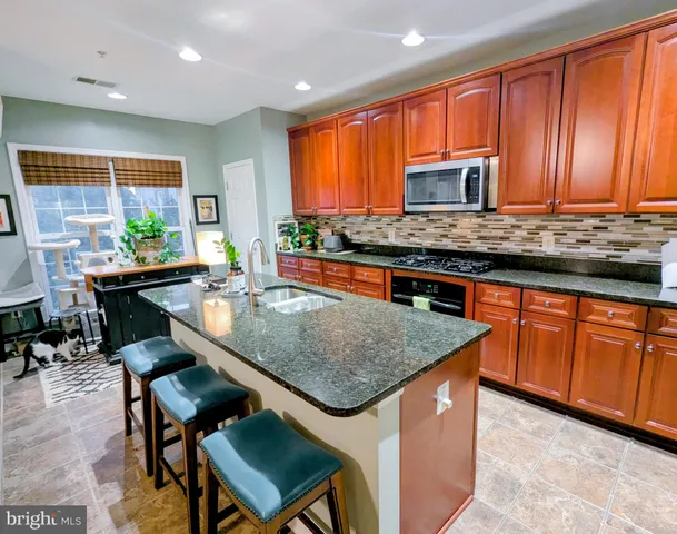 $470,000 | 14782 Potomac Branch Drive, Woodbridge, VA 22191