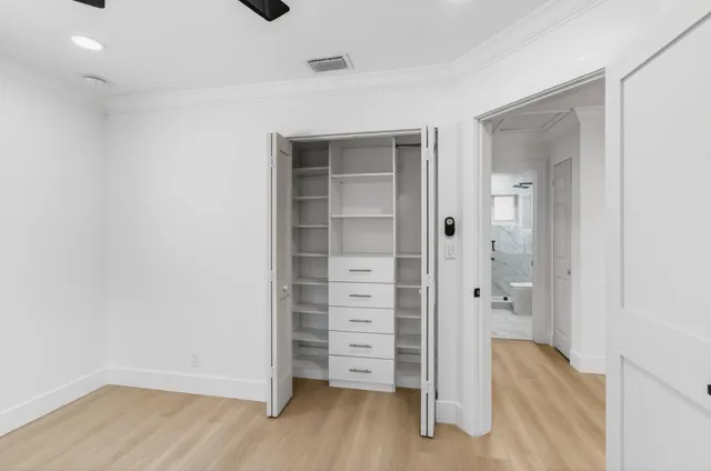 $7,500 | 360 Southwest 2nd Street, Boca Raton, FL 33432