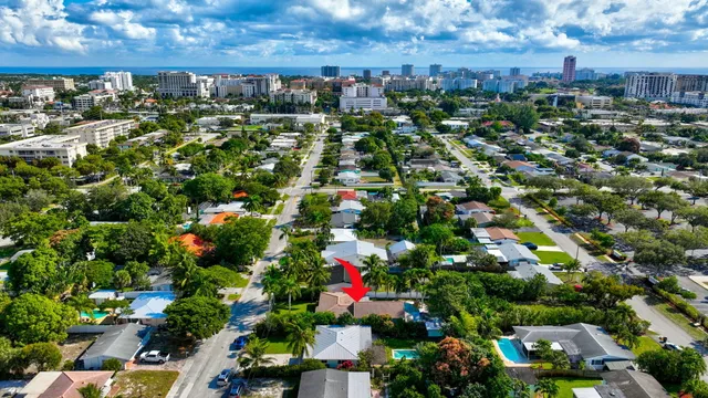 $7,500 | 360 Southwest 2nd Street, Boca Raton, FL 33432