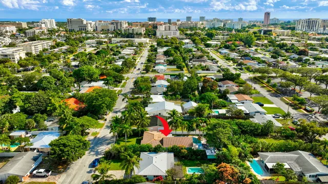 $7,500 | 360 Southwest 2nd Street, Boca Raton, FL 33432