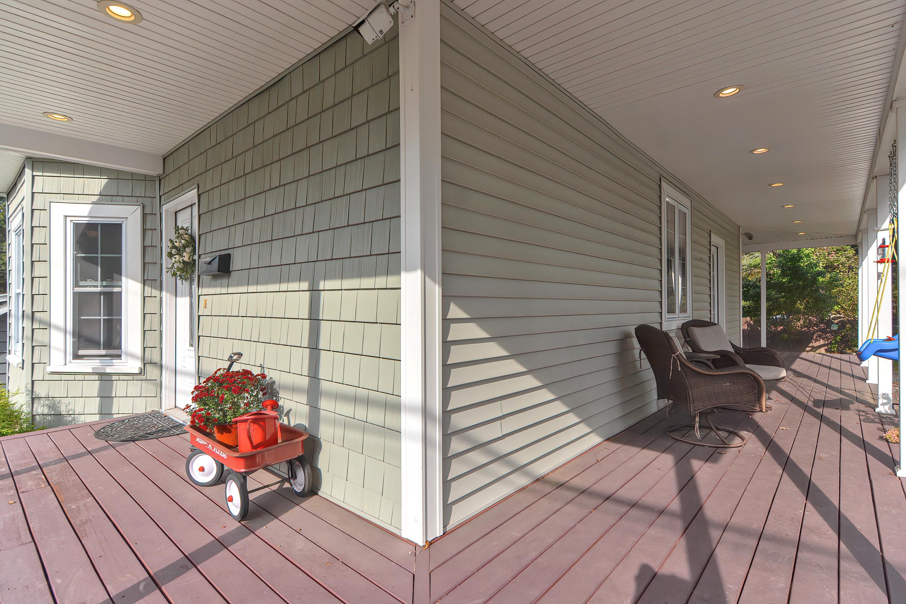 2 Howard Street Derry, NH 03038 - Photo 27 of 32