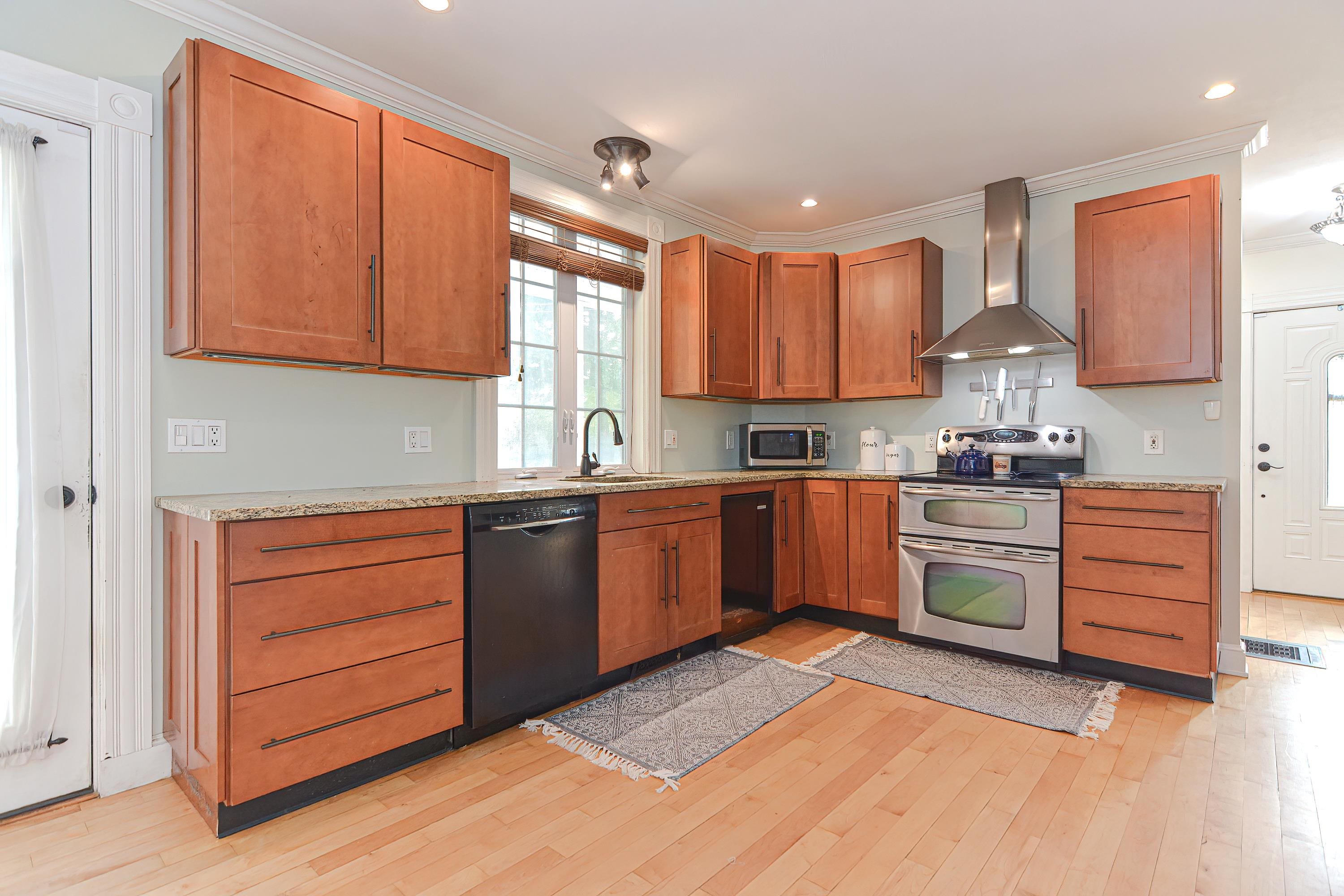 2 Howard Street Derry, NH 03038 - Photo 28 of 32