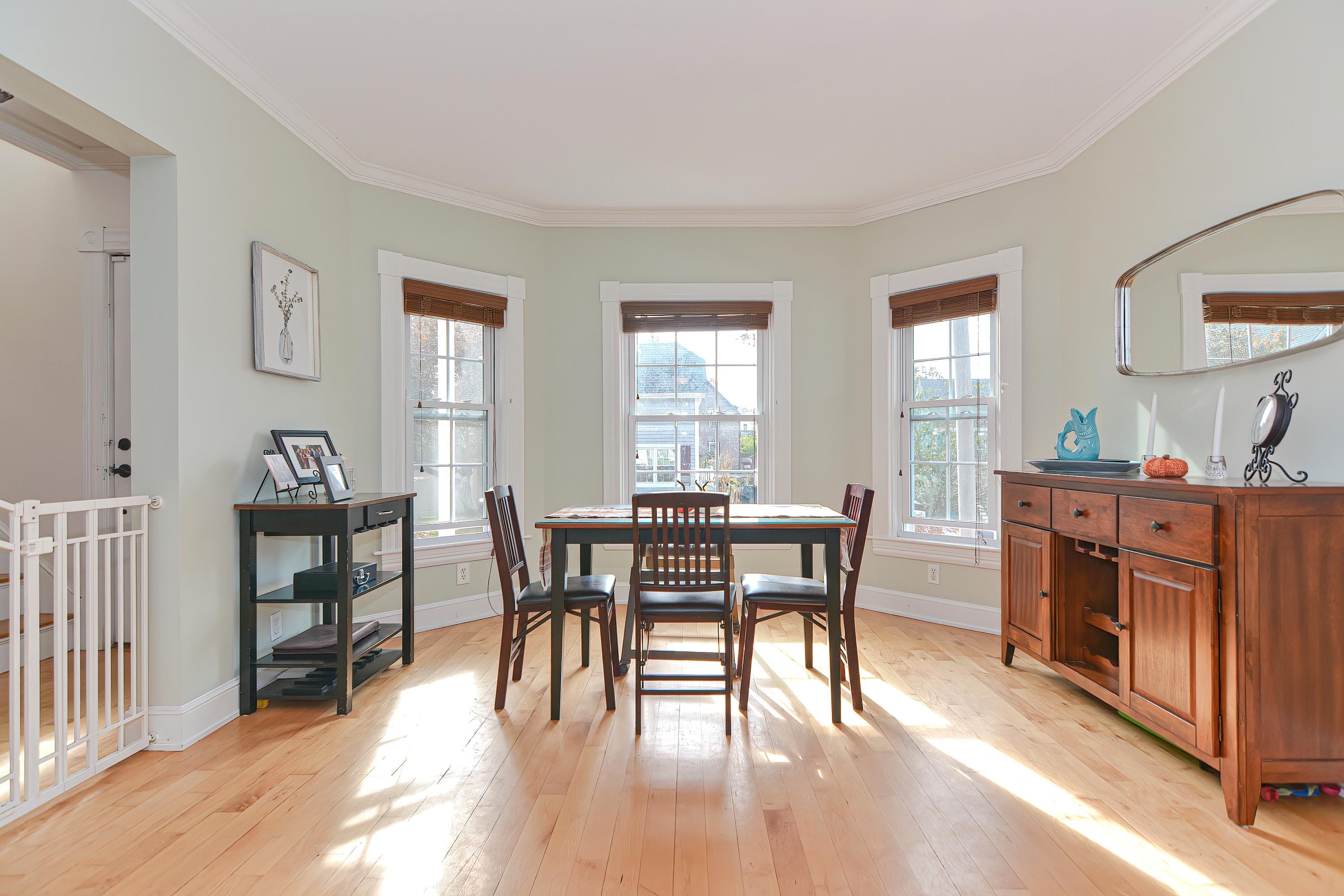 2 Howard Street Derry, NH 03038 - Photo 3 of 32