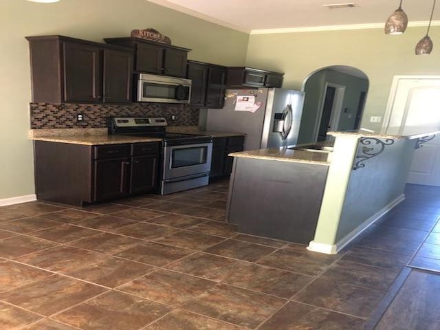 6400 Bending River Road Bartlett, TN 38135 - Photo 2 of 25 Gallery Image 2