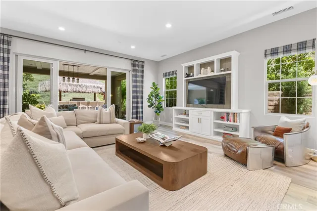 $2,099,000 | 20 Entonar Road, Rancho Mission Viejo, CA 92694