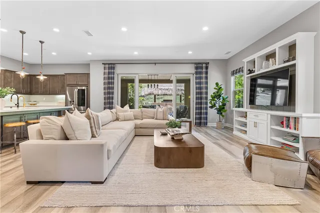 $2,099,000 | 20 Entonar Road, Rancho Mission Viejo, CA 92694