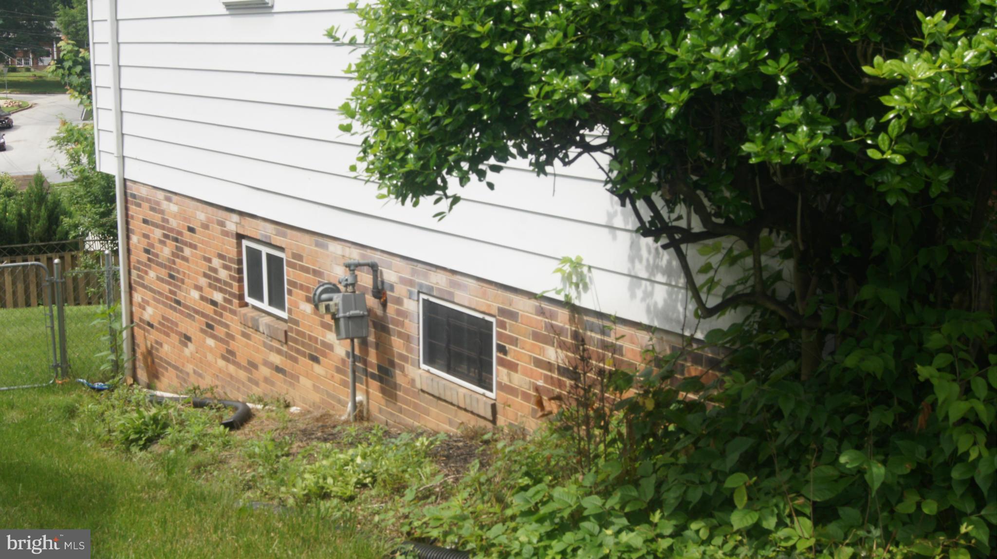 4516 Kinmount Road Lanham, MD 20706 - Photo 13 of 23 Exterior (Rear)