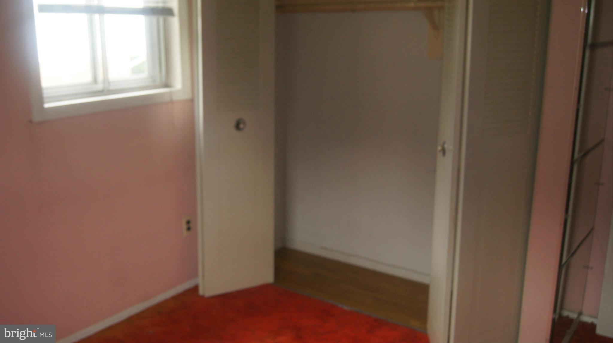 4516 Kinmount Road Lanham, MD 20706 - Photo 18 of 23 Bedroom