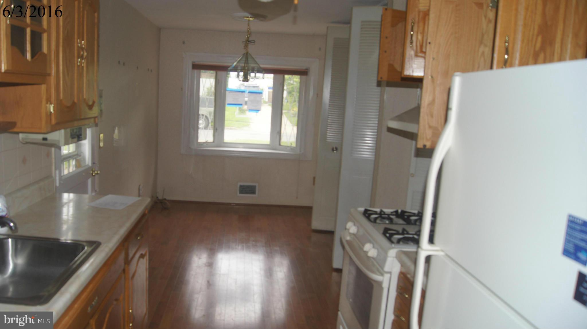 4516 Kinmount Road Lanham, MD 20706 - Photo 3 of 23 Dining Room